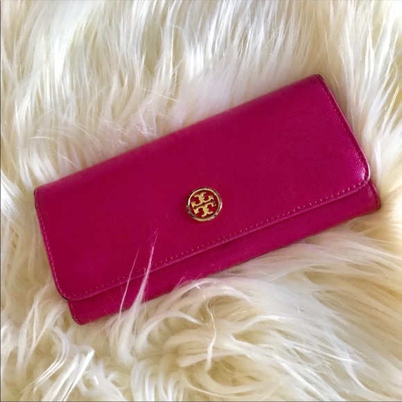 Tory Burch Handbags - Tory Burch Wallet🌺Hot Pink 🌺🌺